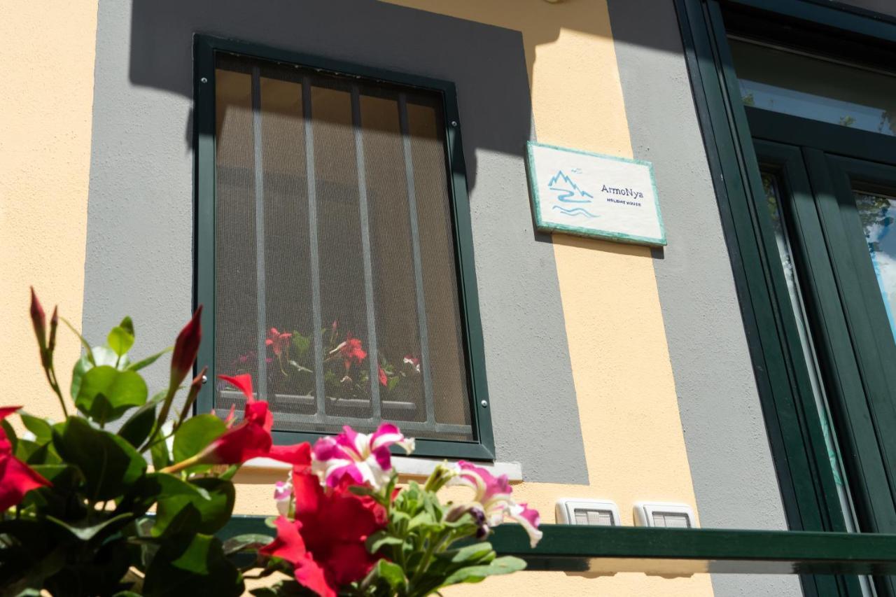 Armonya Friendly House Amalficoast Villa Tramonti Bagian luar foto
